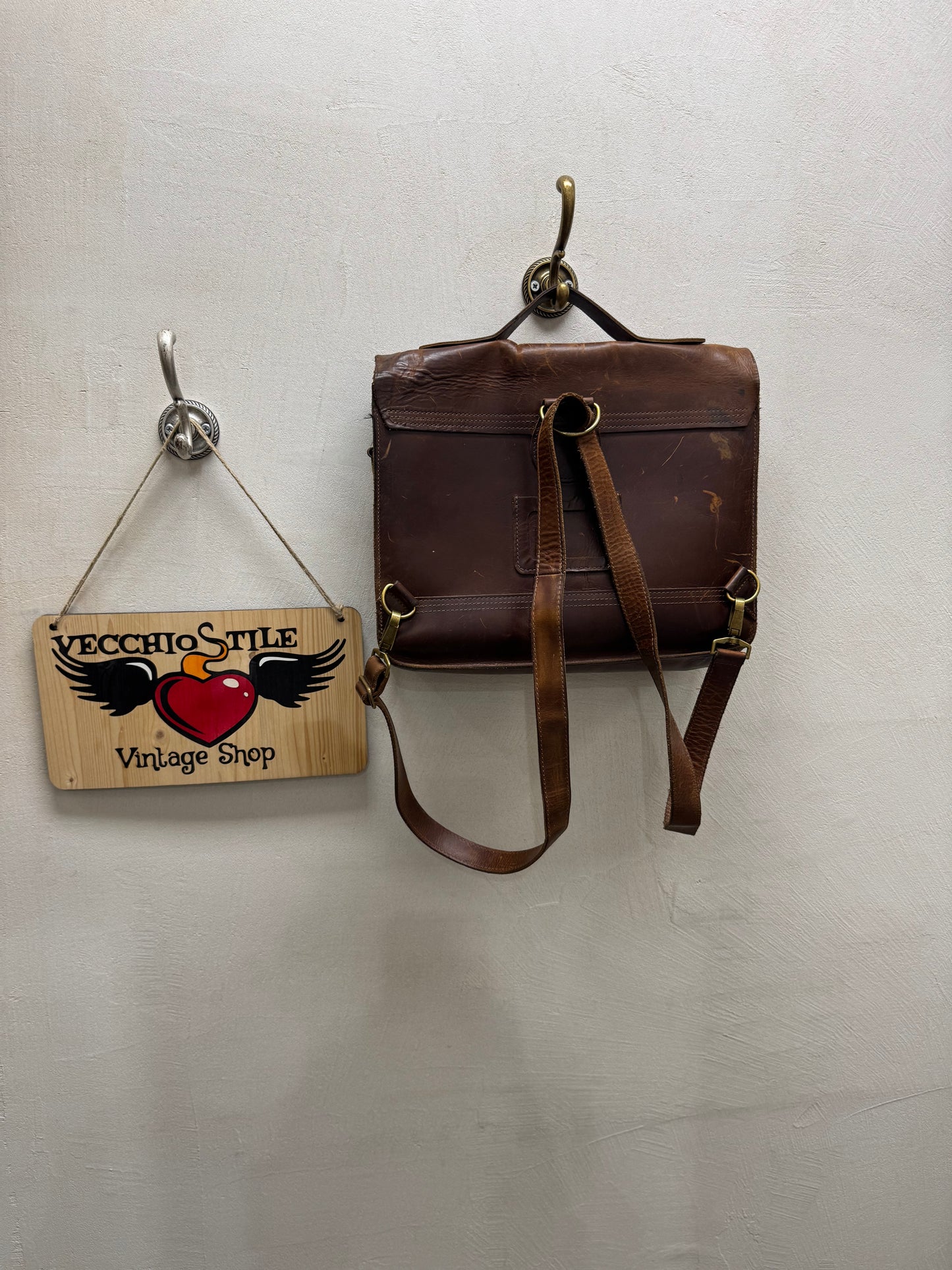 DR MARTENS BACKPACK