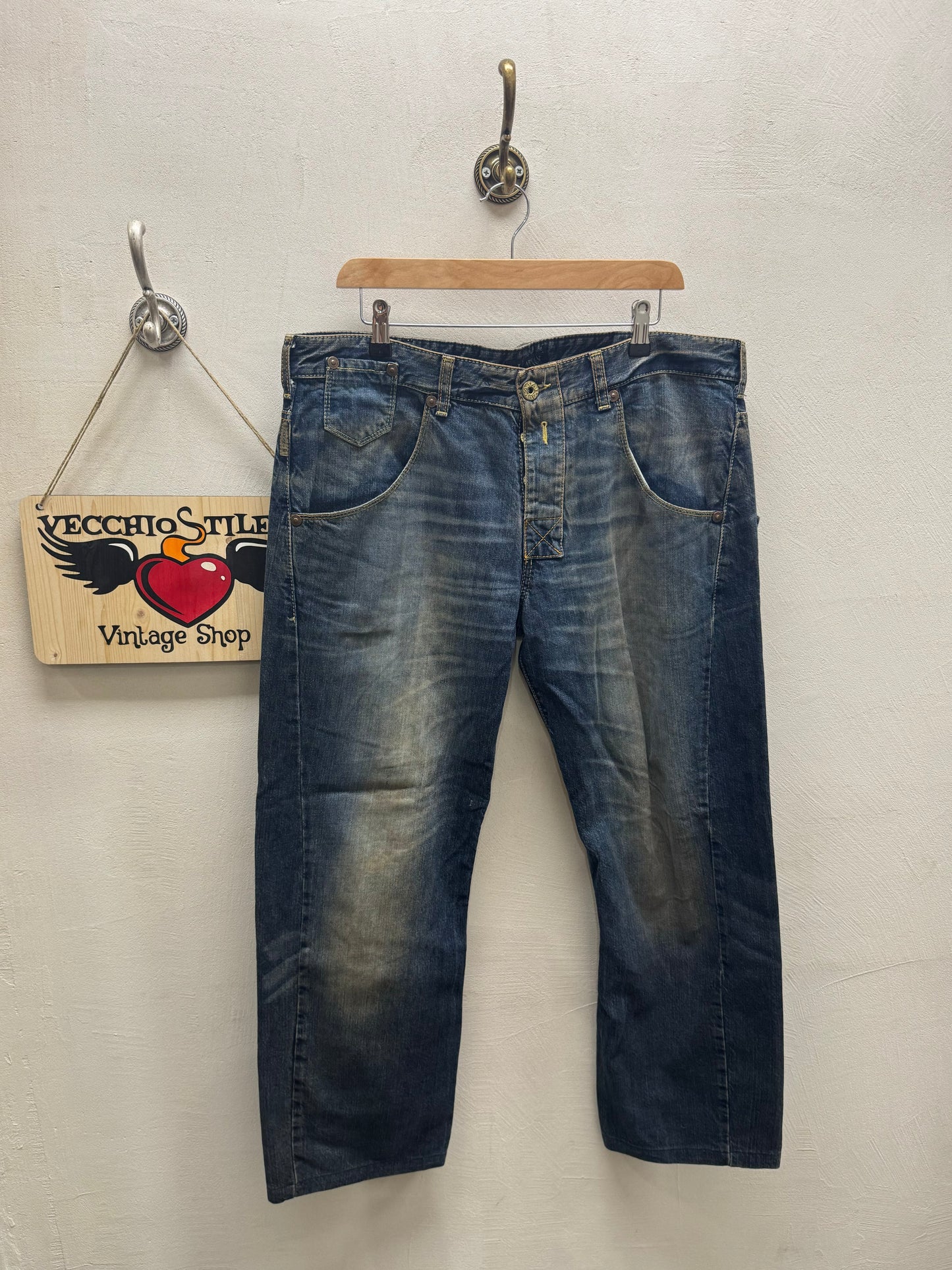 ARMANI JEANS