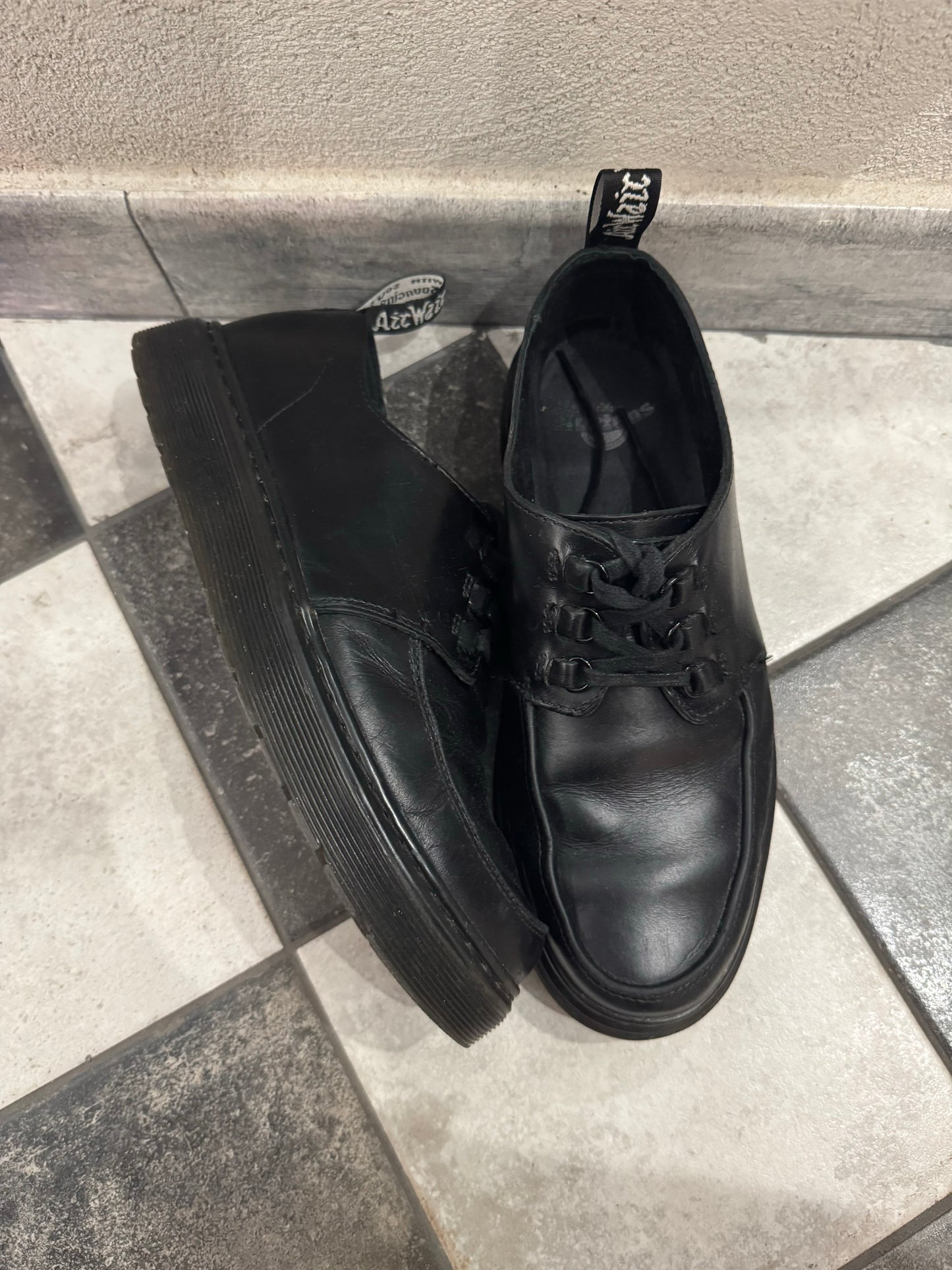 DR.MARTENS WALDEN