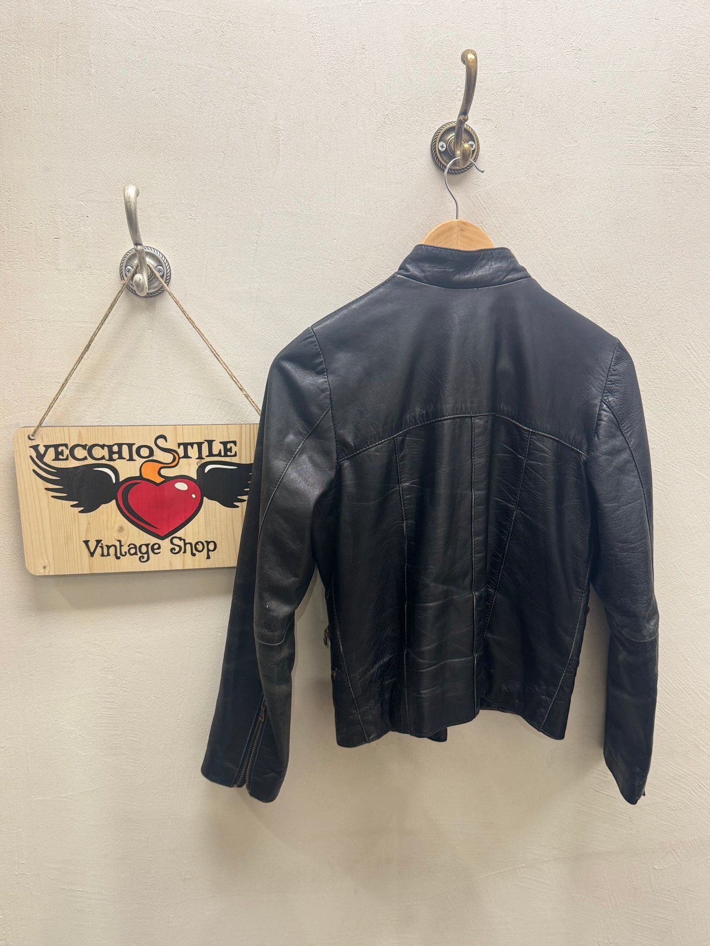 REAL LEATHER