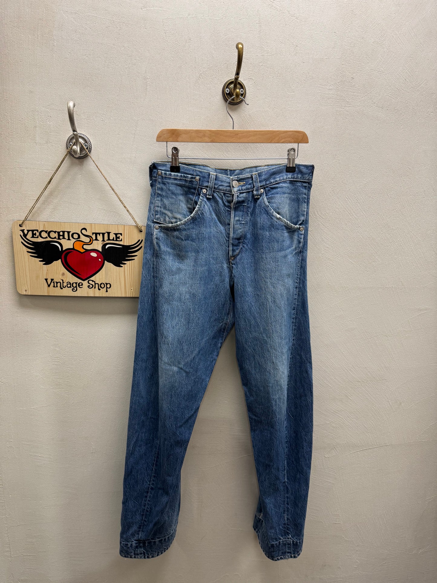 LEVI’S ENGINEERED