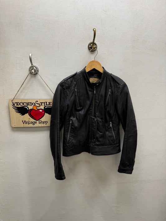 REAL LEATHER