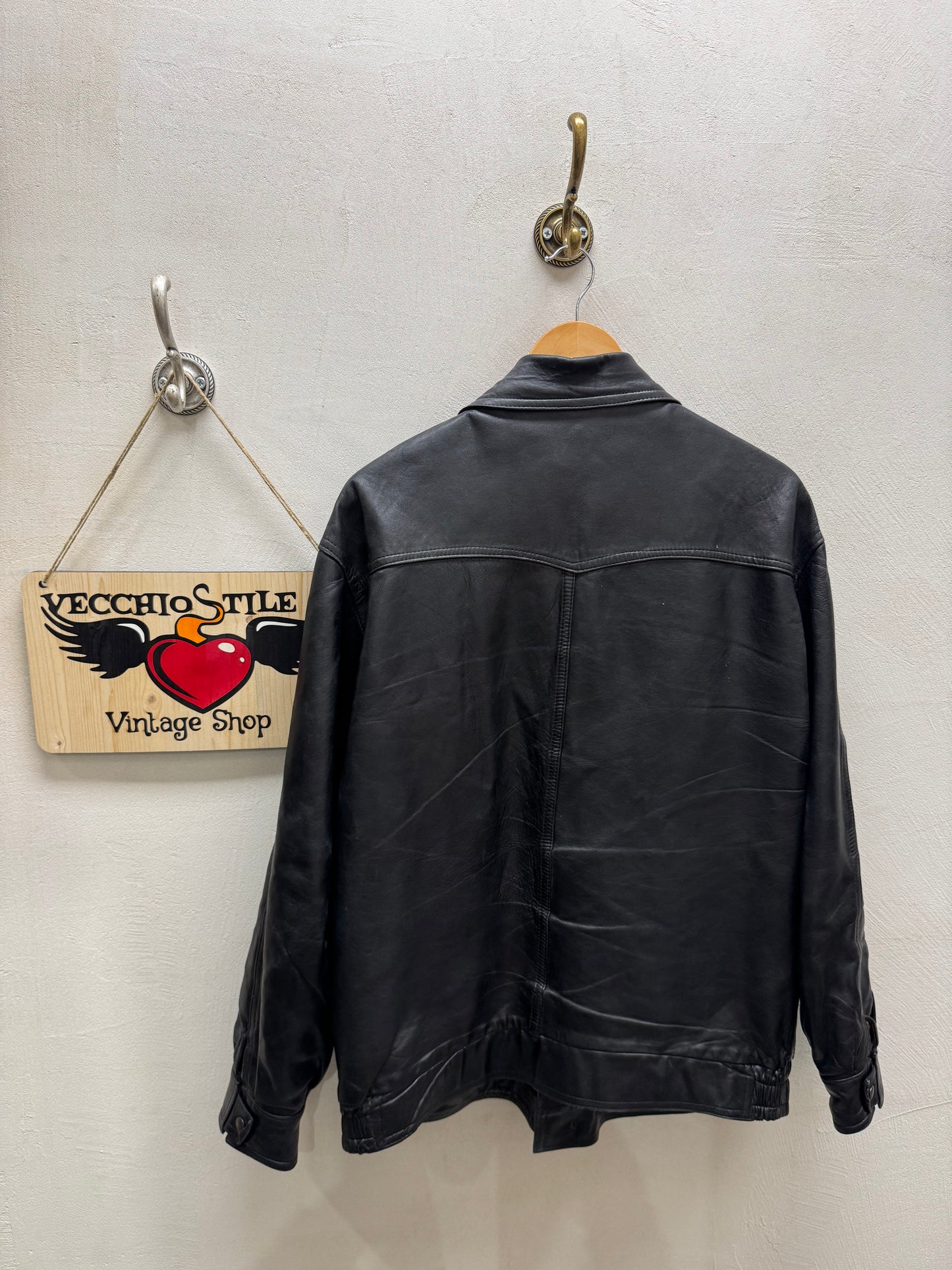 REAL LEATHER