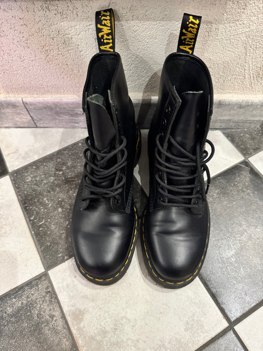DR MARTENS 1460