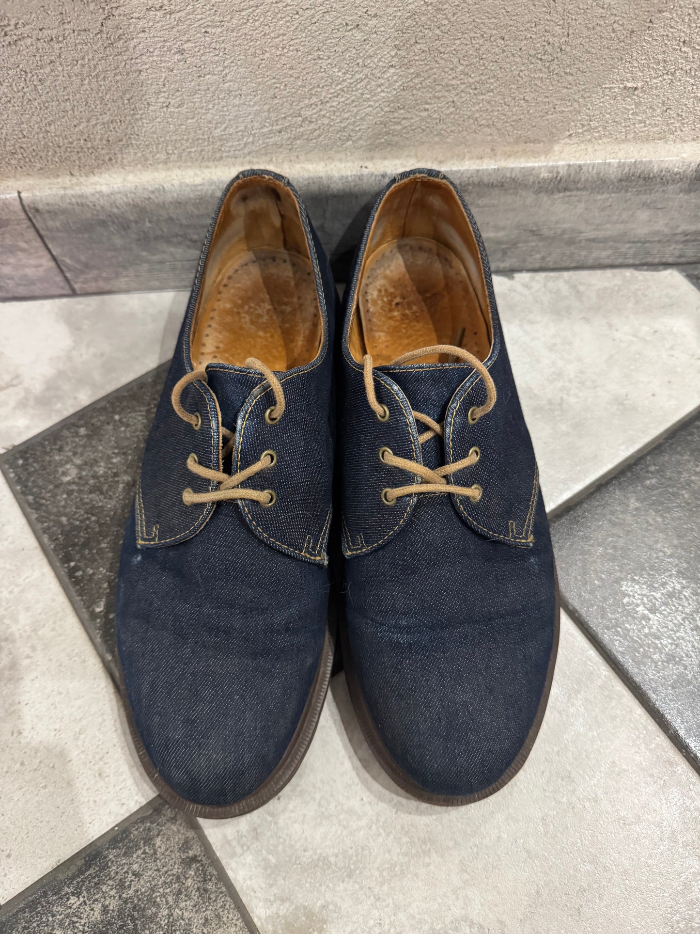 DR MARTENS CAGNEY