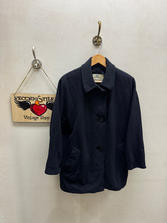 AQUASCUTUM OF LONDON