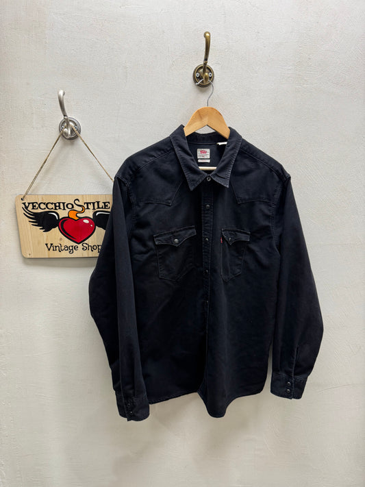 LEVI’S