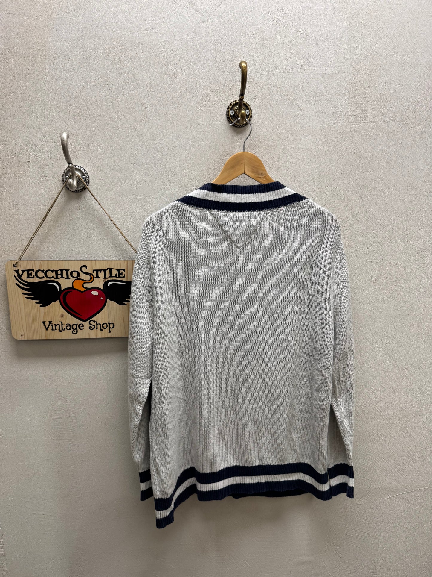 TOMMY HILFIGER
