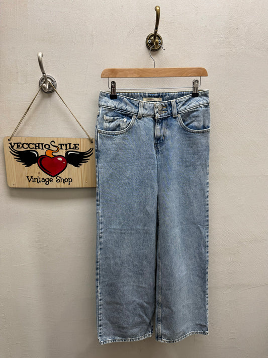 LEVI’S SUPERLOW