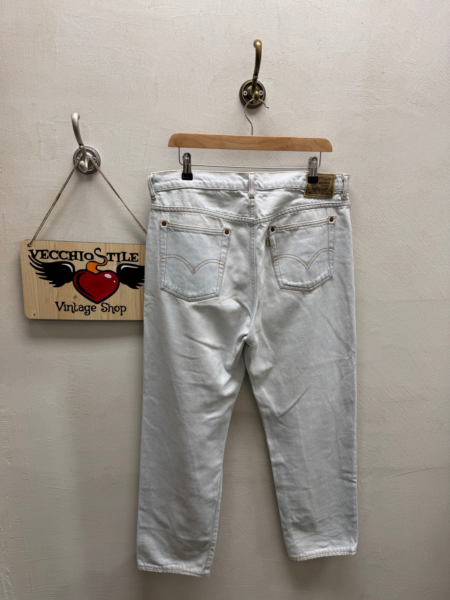 LEVI’S