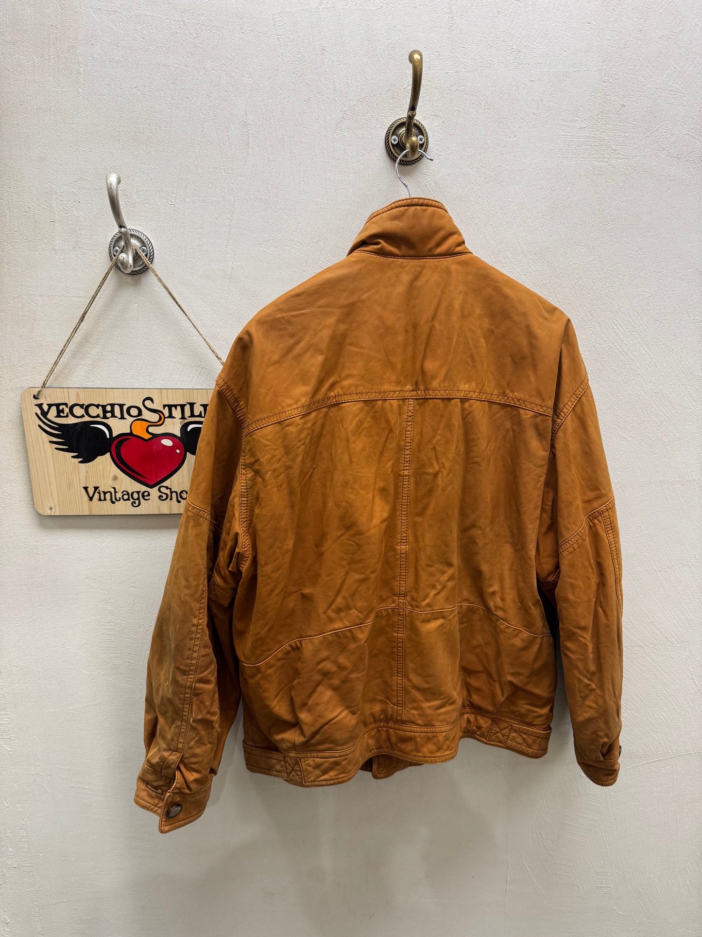REAL LEATHER