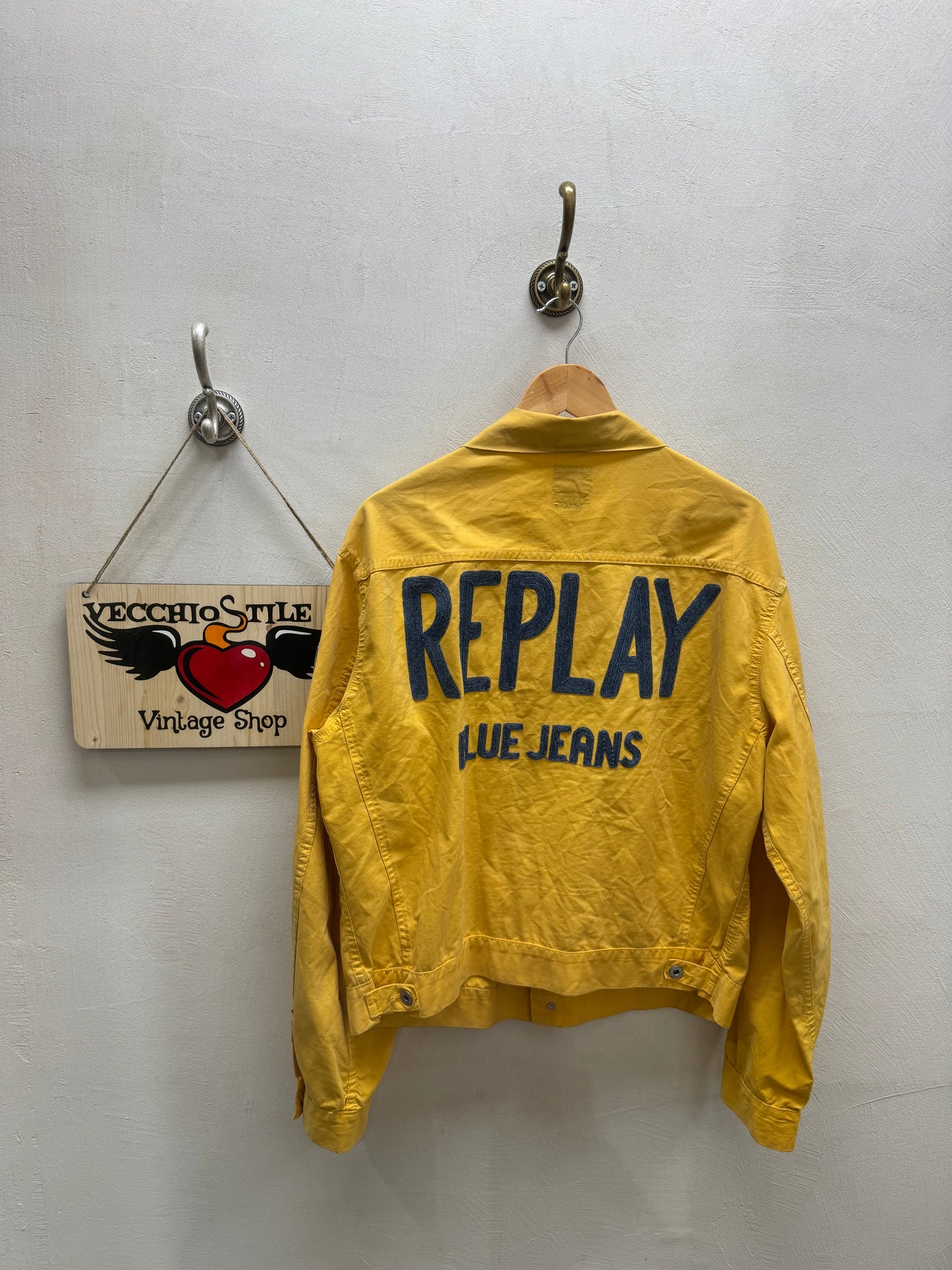 REPLAY