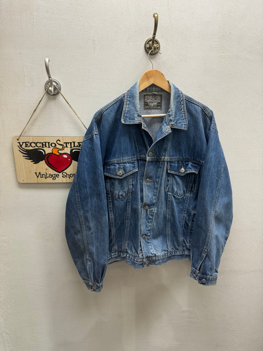 LEVI’S AMERICA