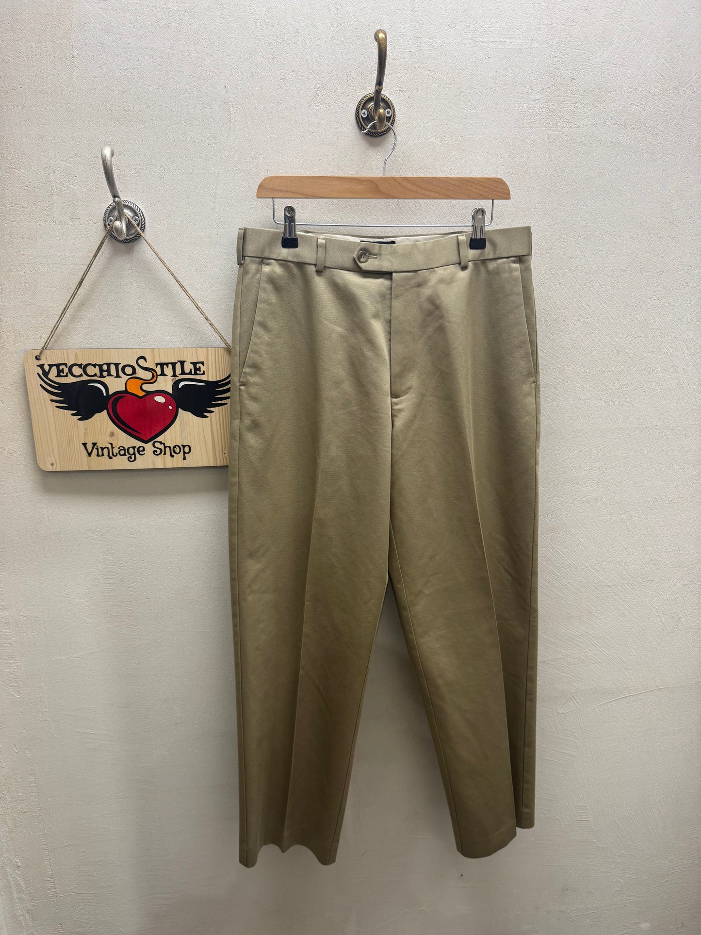 DOCKERS
