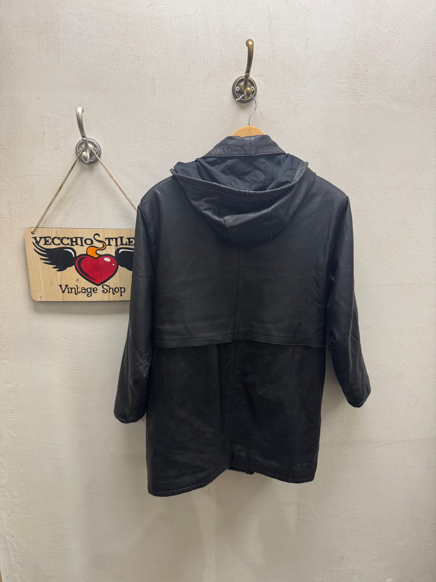 REAL LEATHER